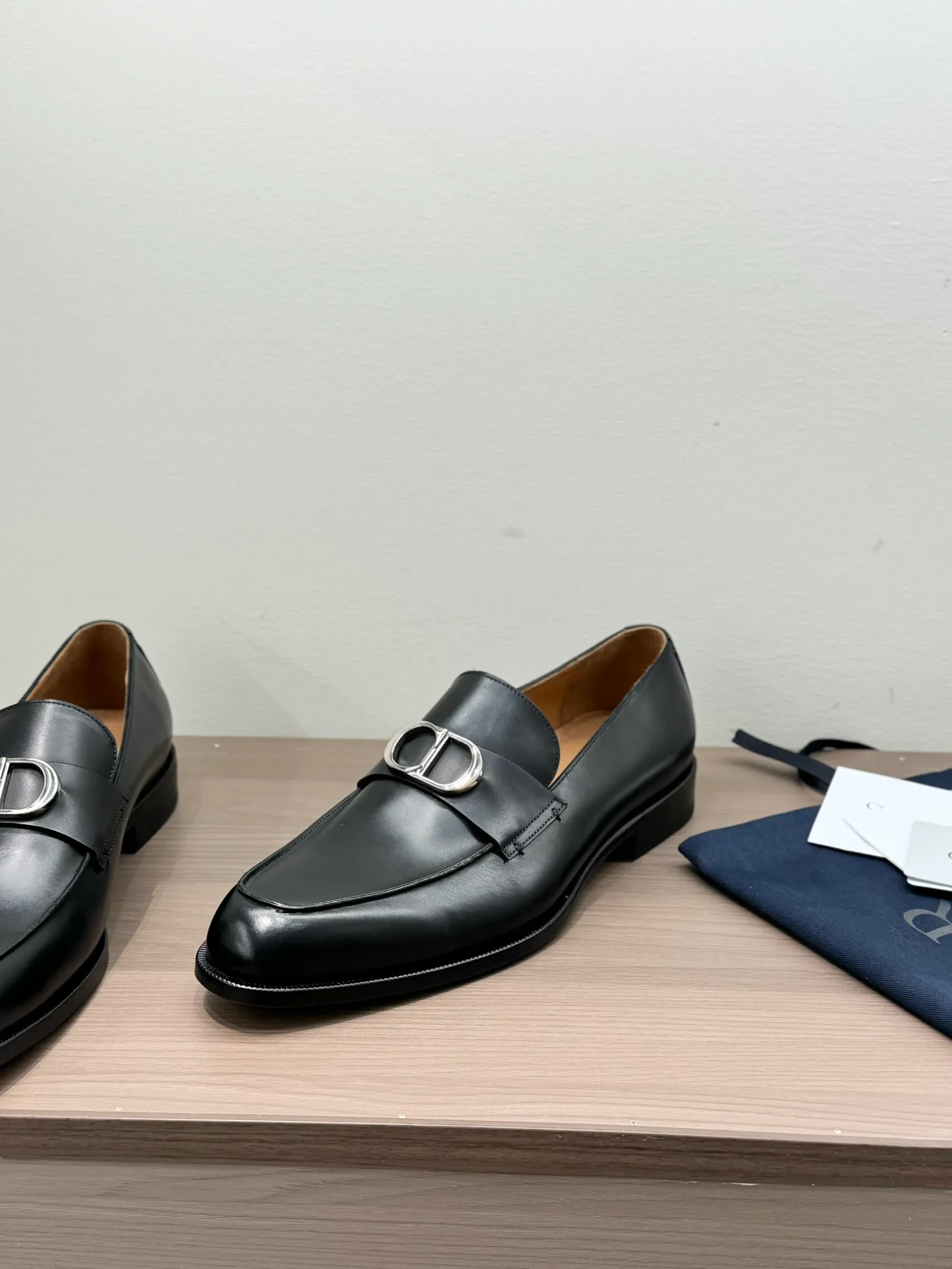 940💰 Dior high-end men's boutique casual leather shoes, imported cowhide upper, water-dyed cowhide lining, imported genuine leather outsole, perfect details, standard code 39-44 (38.45.46 customized, non-returnable and non-exchangeable),